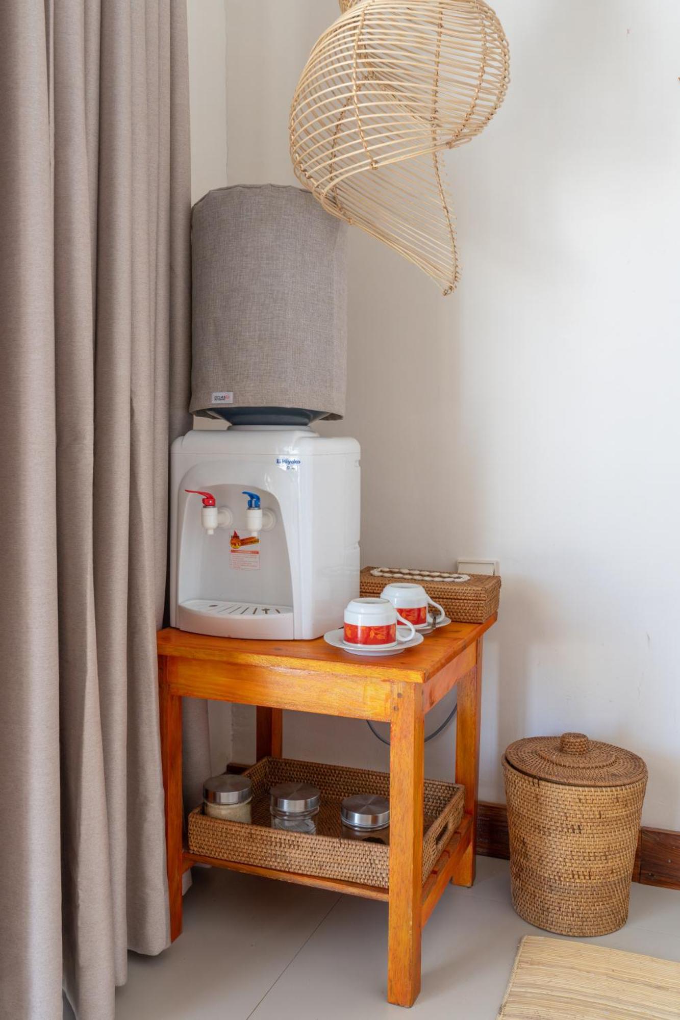 Josepha Cottage Ngurbloat 外观 照片